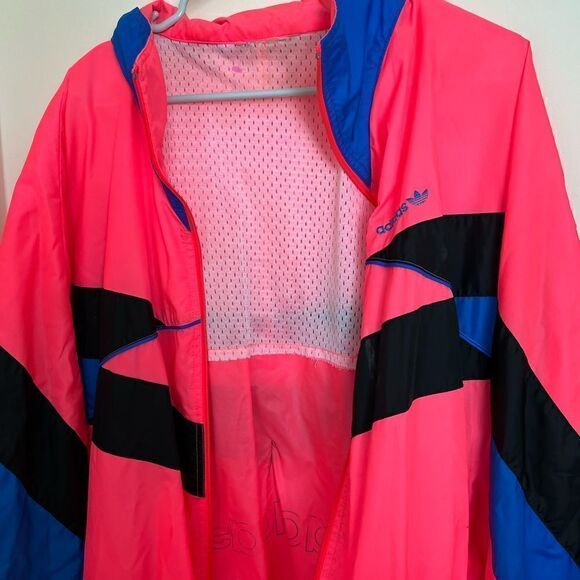 Vintage 1990’s ADIDAS Retro Spell Out Hot Pink Color Block Nylon Windbreaker XL